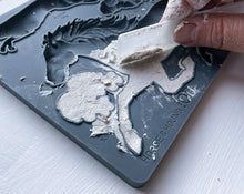Horse & Hound IOD Decor Mould (6″X10″)