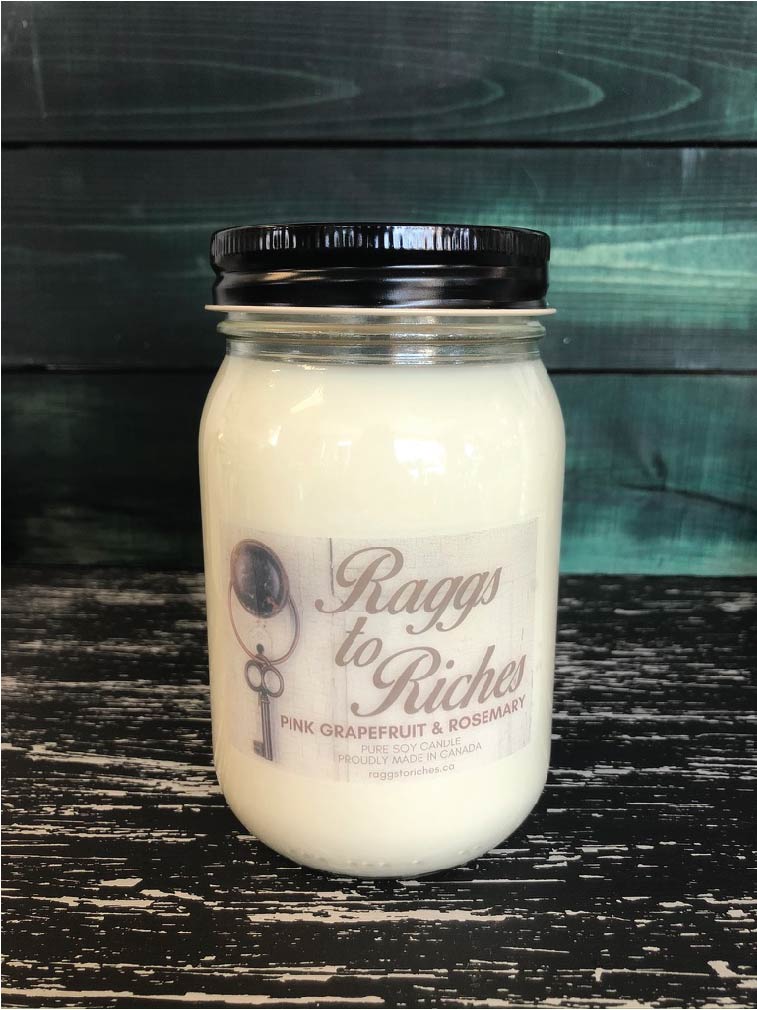 Pink Grapefruit & Rosemary Candle