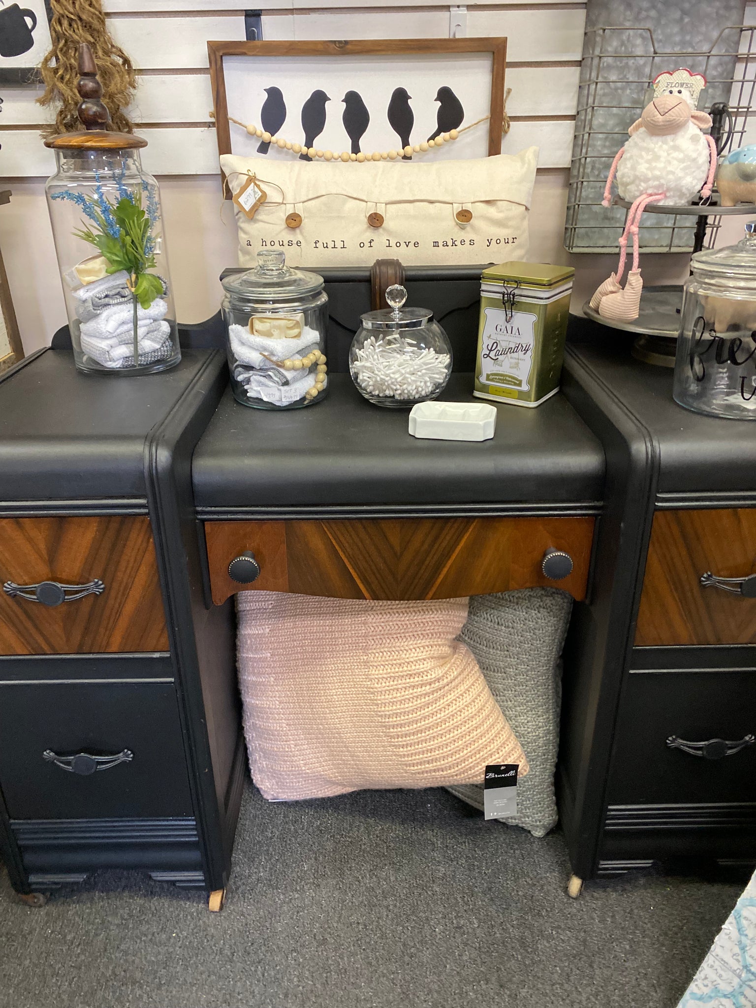 Black Dressing Table with Mirror – Raggs to Riches