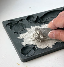 Cornucopias IOD Decor Mould (6″x10″)