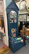 Entry Way Chair