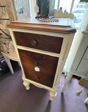 White & Wood End Table
