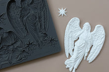 Silent Night IOD Decor Mould (6″x10″)