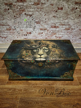 Leonardo Lion MINT Decoupage Paper