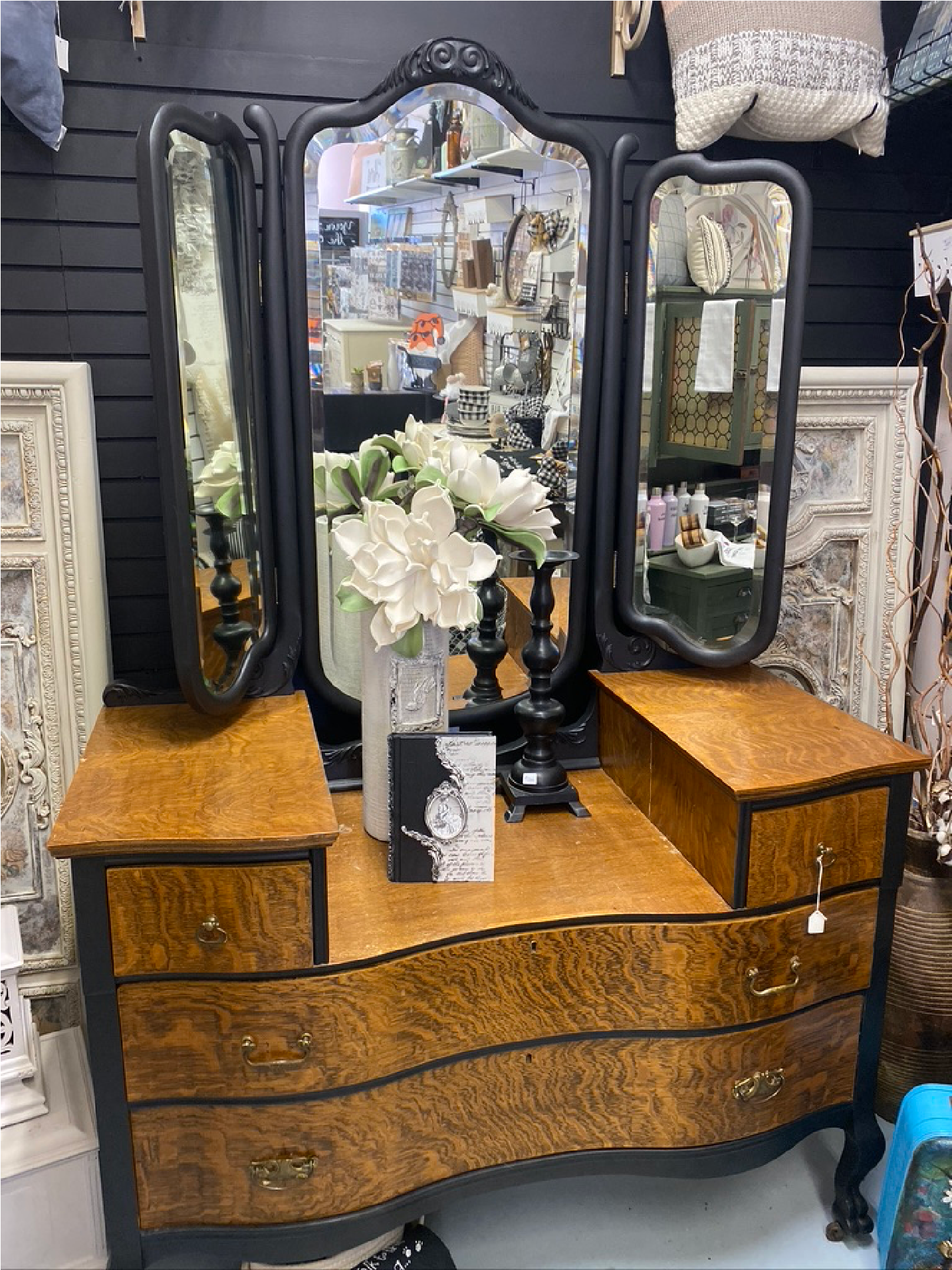 Serpentine Dressing Table – Raggs to Riches